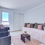 2bdr Sea View Miravila In アパート
