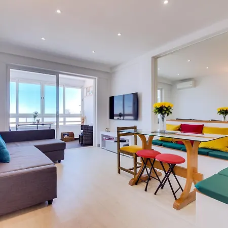 2bdr Sea View Miravila In *