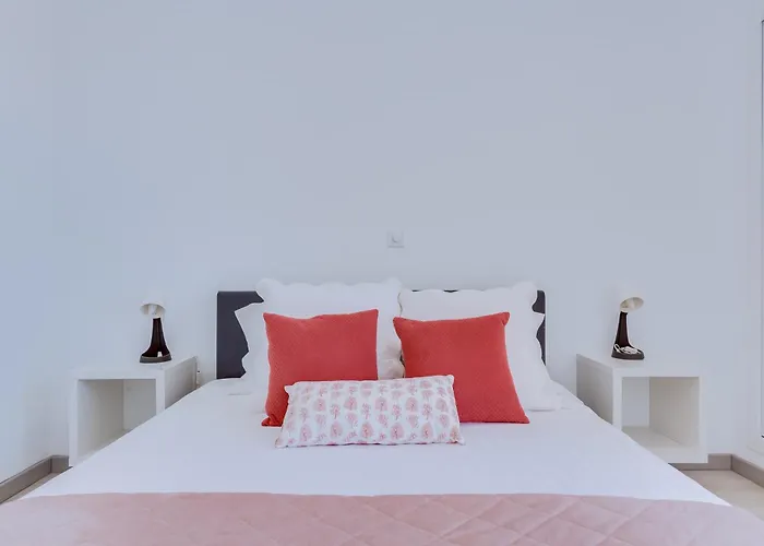 2bdr Sea View Miravila In Appartamento *