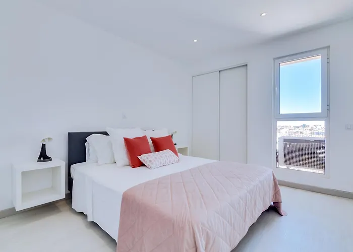 2bdr Sea View Miravila In Quarteira