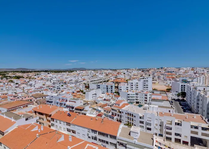 2bdr Sea View Miravila In