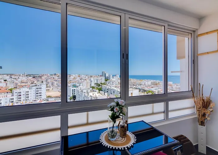 2bdr Sea View Miravila In